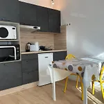 דירה Meuble De Tourisme Dans Parc Arbore 1000m2 - Sejour-la-roche Eperon לה רוש-פוזה