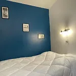 Meuble De Tourisme Dans Parc Arbore 1000m2 - Sejour-la-roche Eperon לה רוש-פוזה