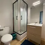 Meuble De Tourisme Dans Parc Arbore 1000m2 - Sejour-la-roche Eperon דירה *