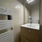 Meuble De Tourisme Dans Parc Arbore 1000m2 - Sejour-la-roche Eperon *