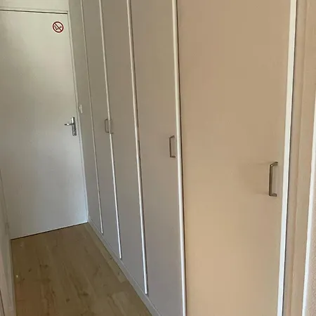 Meublé De Tourisme Dans Parc Arboré 1000m2 - Sejour-la-roche Eperon Apartamento *