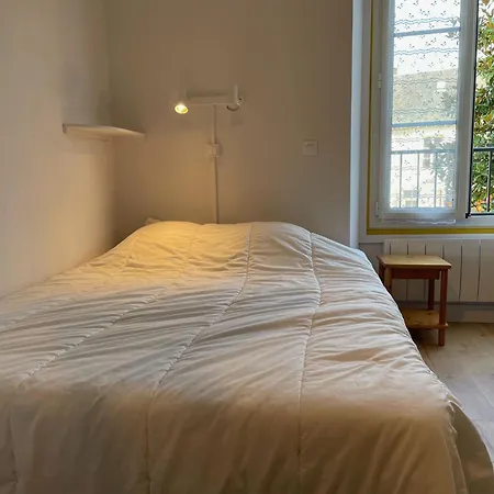 Meublé De Tourisme Dans Parc Arboré 1000m2 - Sejour-la-roche Eperon Apartamento