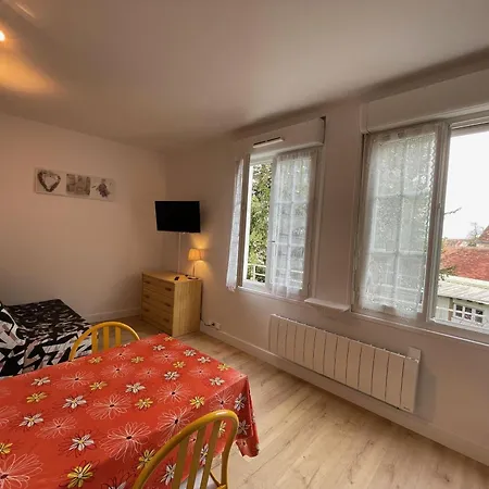 דירה Meuble De Tourisme Dans Parc Arbore 1000m2 - Sejour-la-roche Eperon